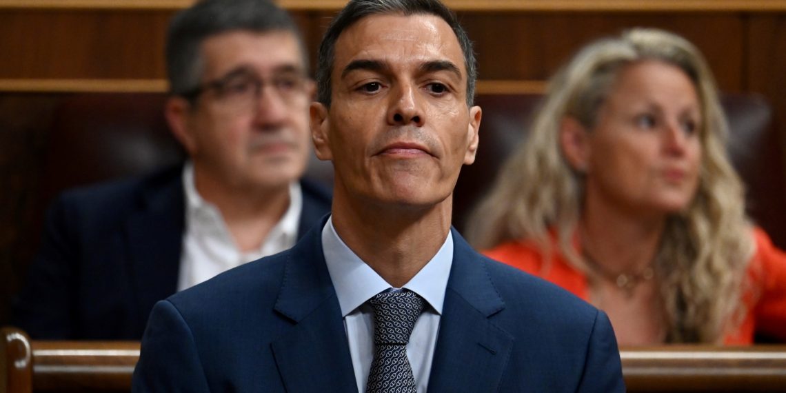 Who’s the one within the scandal that threatens the Pedro Sánchez’s authorities