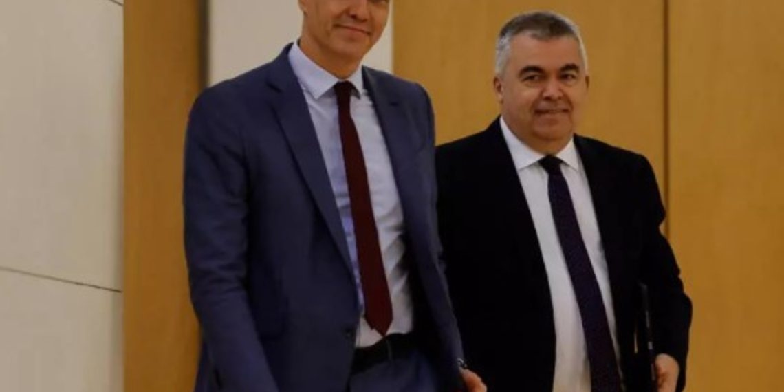 Pedro Sánchez Famalea after the autumn of one other excessive chief of the PSOE for the alleged assortment of Coimas