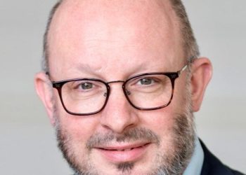 Former editor switches from native information to life-style with launch of 14 titles