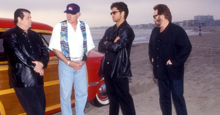 John Stamos Mourns Seaside Boys’ Brian Wilson After His Demise