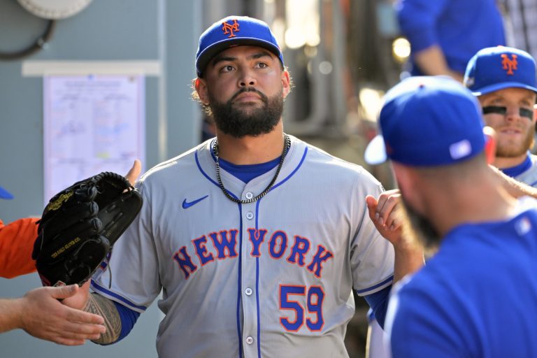 Mets followers upset after Sean Manea Information Sunday