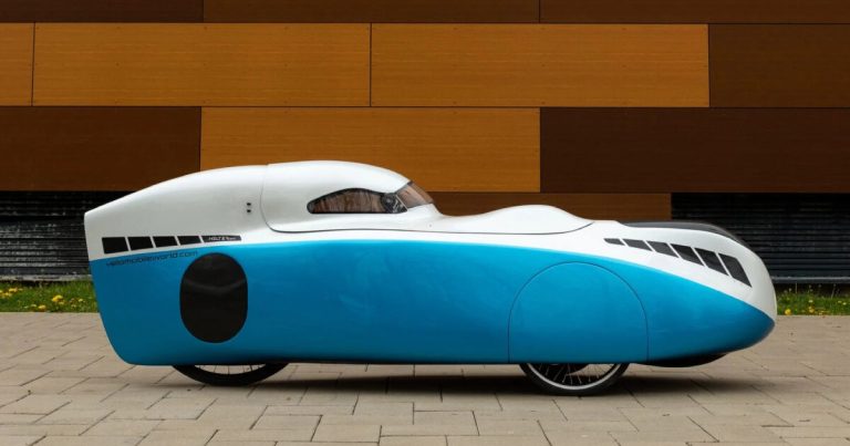 Bülk the gap velomobile lets the rider pedal to get out of cities any time