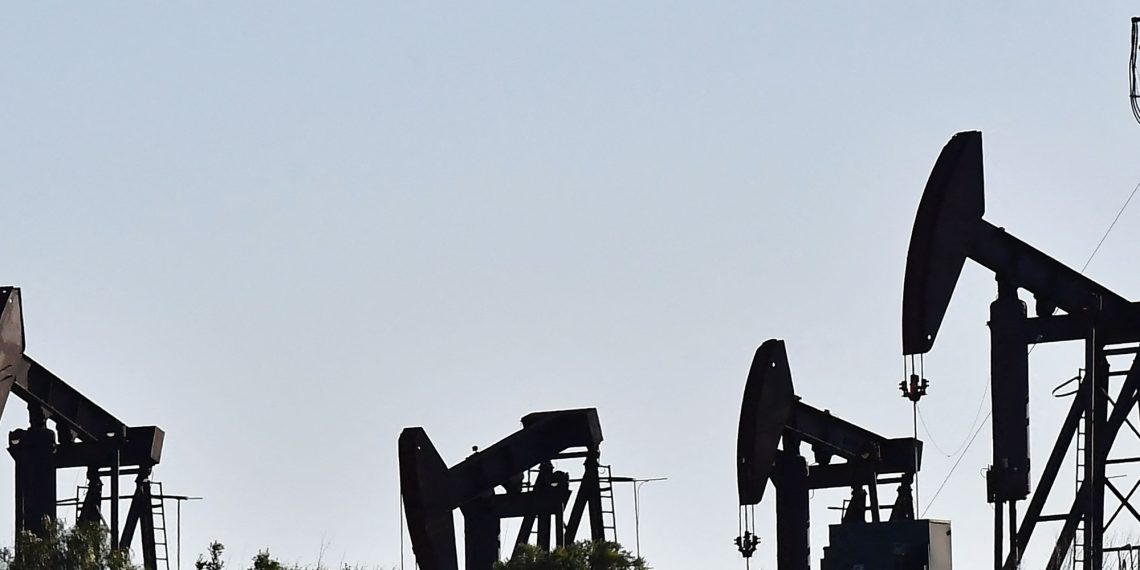 Trepa 7.2% oil in concern of crude oil provide and the attainable closure of the Ormuz Road