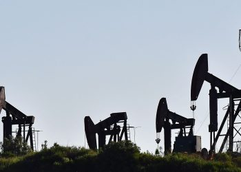 Trepa 7.2% oil in concern of crude oil provide and the attainable closure of the Ormuz Road