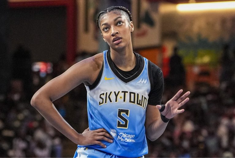 Chicago Sky shares attention-grabbing information on Friday
