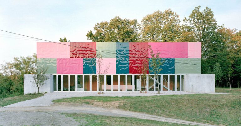 Coloured panels Entrance Ten’s Home for Girls in Bosnia-Herzegovina