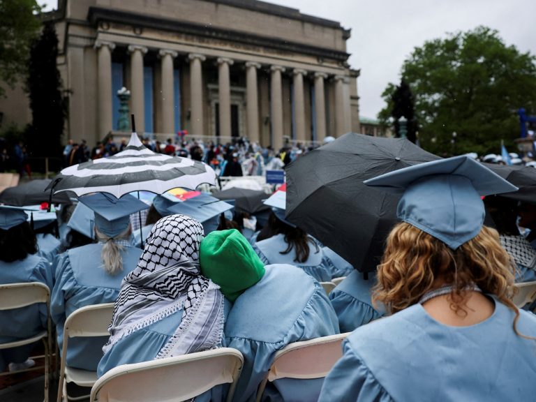 The Ministry of Training seeks to withdraw official recognition at Columbia College