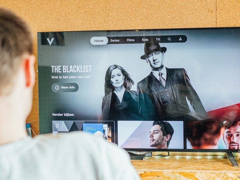 What occurs if two folks use the identical Netflix profile?