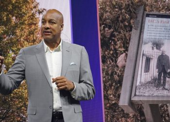 “The revolution of synthetic intelligence has already occurred, now you must construct”: Dave Levy, by AWS