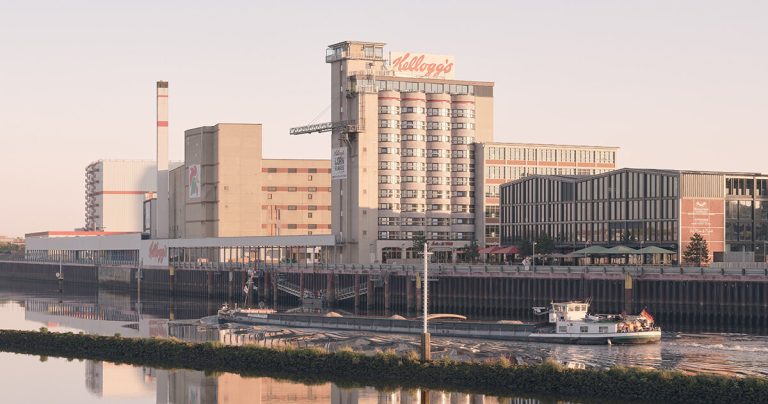 Dmaa turns Kellogg’s silos into the lodge in Bremen, Germany