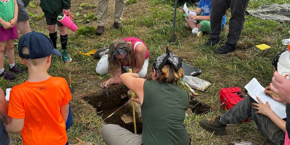 EKU college students excavated the previous