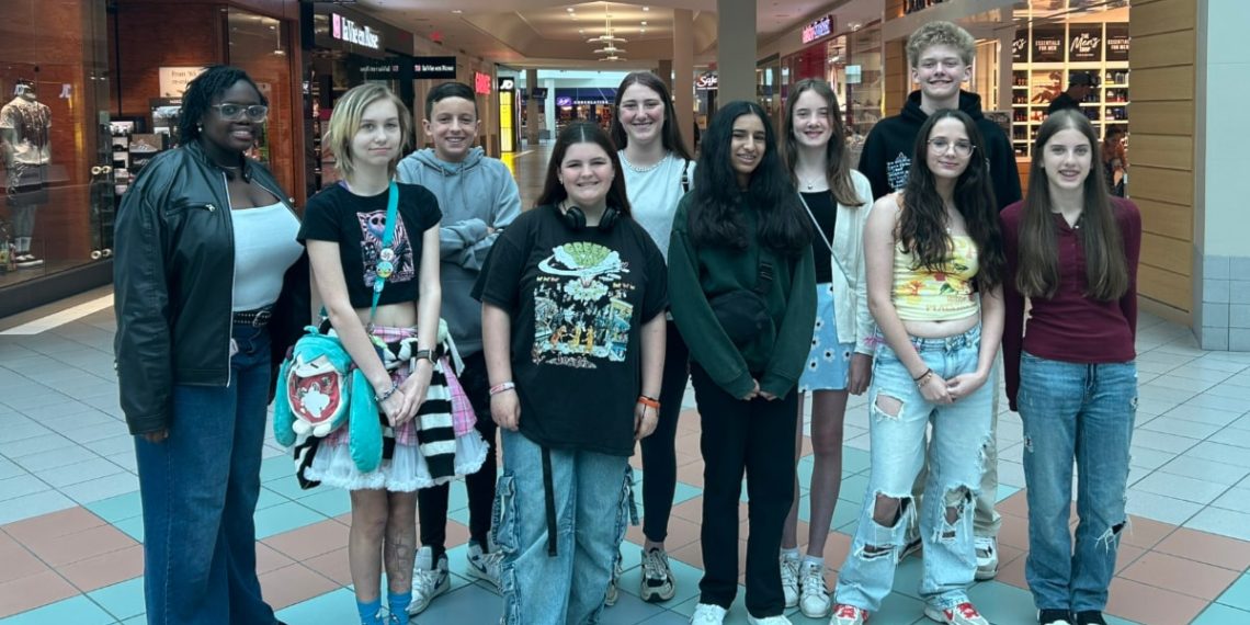 Abbotsford college students return to summer season style showcase at Sevenoaks Purchasing Centre