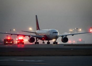 American Airways, United Airways, British Airways, and Singapore Airways Droop Routes and Reroute Flights: New Journey Udates