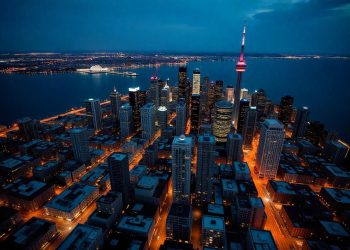 Canada’s Indigenous Tourism Struggles as US Journey Dips, Federal Funding Slashed, and Geopolitical Tensions Result in a Important Decline in Worldwide Guests