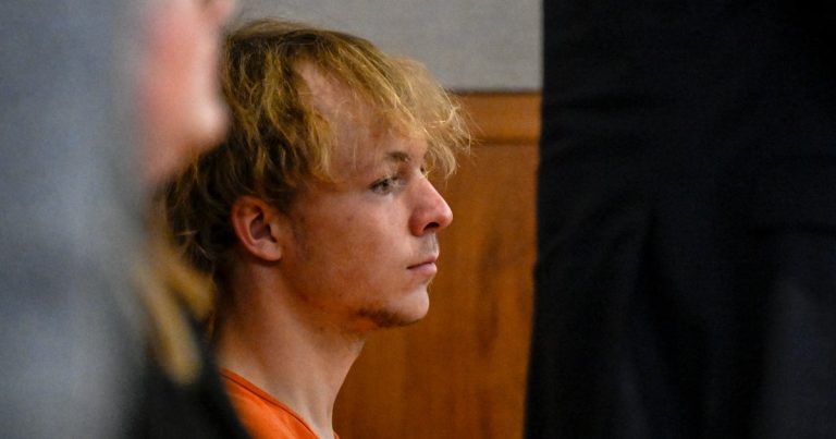 Ultimate defendant sentenced to life with out parole in Colorado jail in lethal rock-throwing case