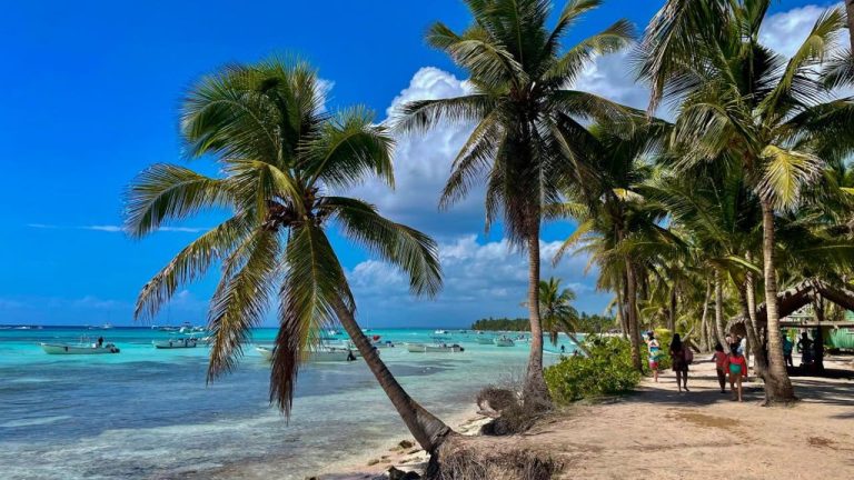 US raises journey alert for widespread vacationer vacation spot amid crime considerations