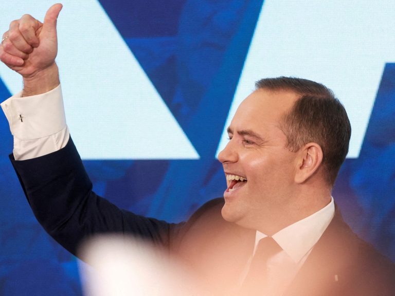 A nationalist is elected president of Poland, an impediment to the centrist’s authorities