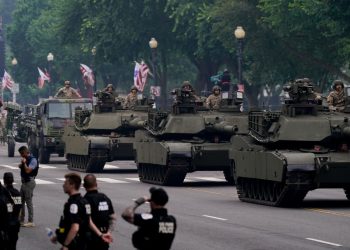 Donald Trump reveals army violence with a powerful parade, whereas hundreds of individuals protest in opposition to his authorities