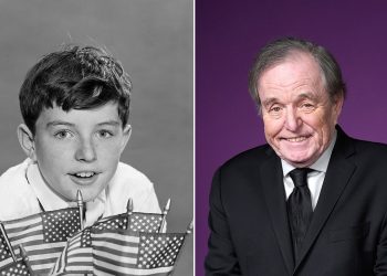 Jerry Mathers reunites with ‘Go away It to Beaver’ forged after practically 70 years