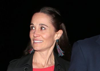 We’re loving Pippa Middleton’s stylish crimson jumpsuit, matching heels and tailor-made coat