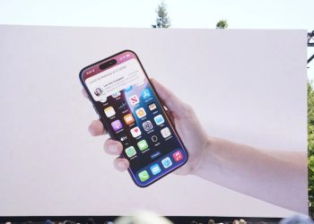 Apple Pups on Siri updates as a result of it strives to maintain up within the AI ​​race