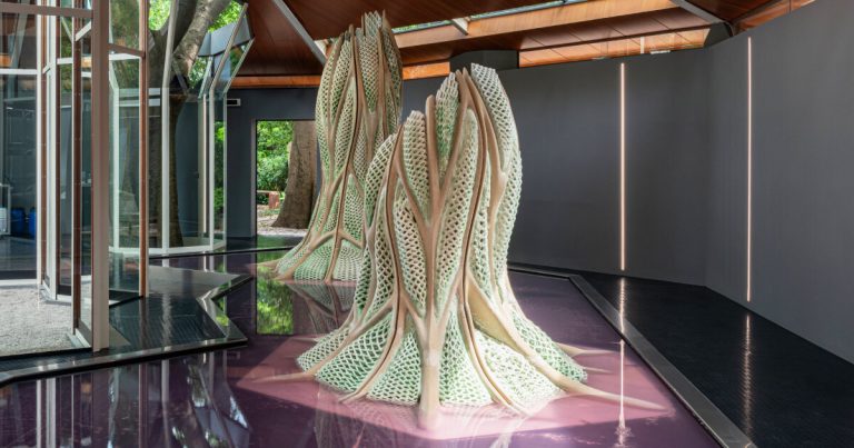 3D printed biostructures seize carbon dioxide to Venice Biennale