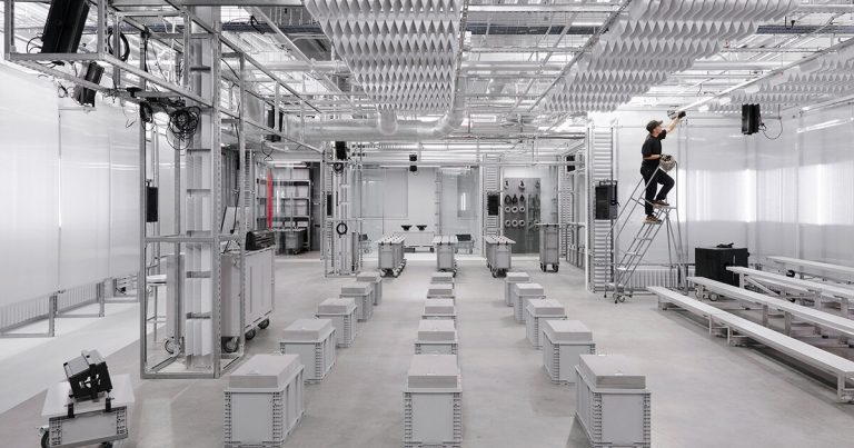 T+e+a+m. and Inventory-a-Studio fully modular native within the US