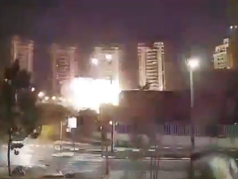 The second during which a Iran missile impacts a residential constructing close to Tel Aviv: at the very least 4 lifeless