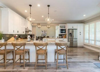 Gurugram man reveals ₹7.5 lakh month-to-month value of luxurious life in Linkedin submit, sparks debate