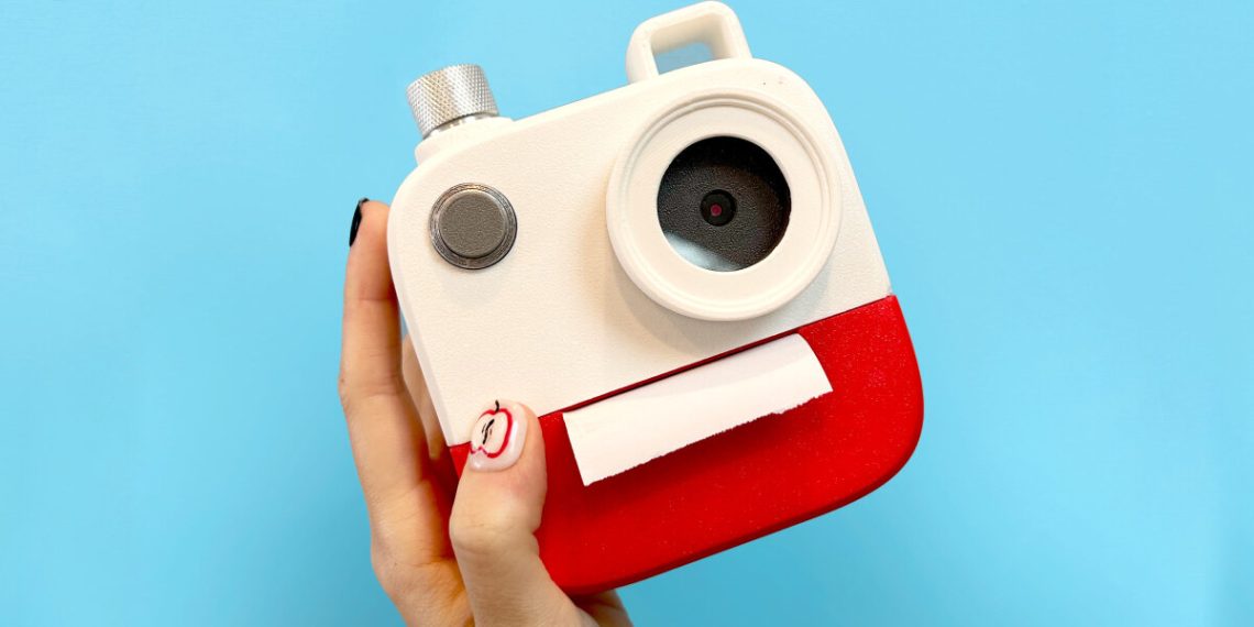 Poetry Digital camera writes and prints poems about what surprises utilizing you