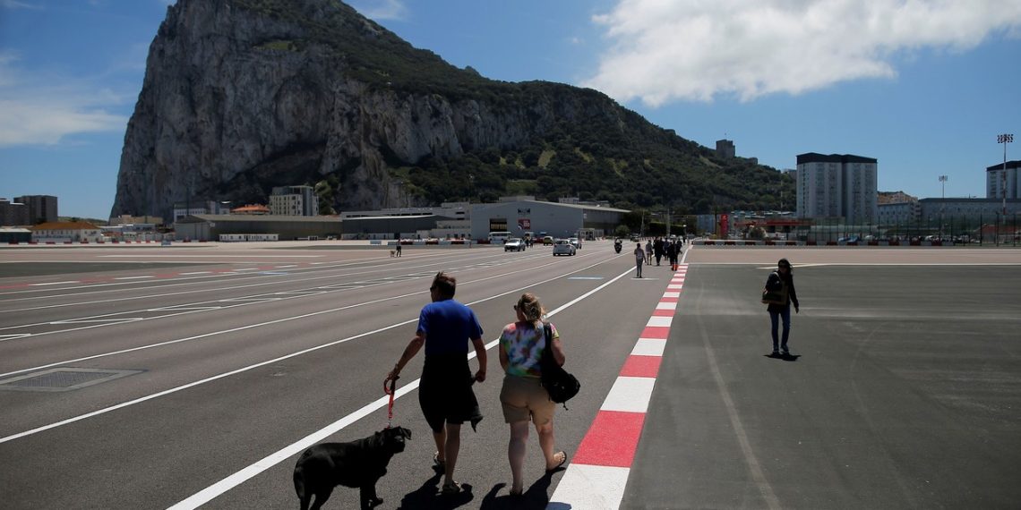 Europe would take management of the border of Peñón de Gibraltar
