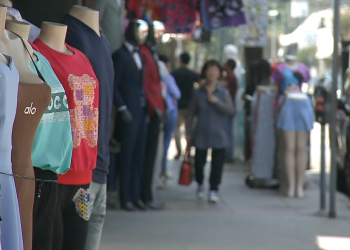 ICE office raids sow concern in Los Angeles’ Trend District