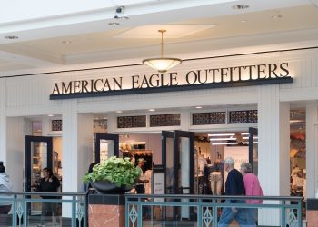 World vogue falters in Q1 FY25 amid tariff pressures