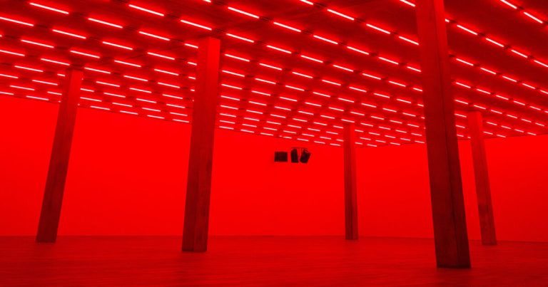 Steve McQueen brings bass set up to Schaulager Basel