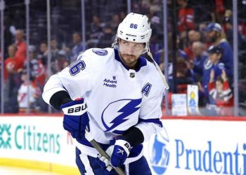 Lightning Fightning Kucherov wins the Lindsay Ted Prize