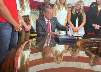 Governor Nebraska indicators the draft regulation banning transgencies from ladies sports activities