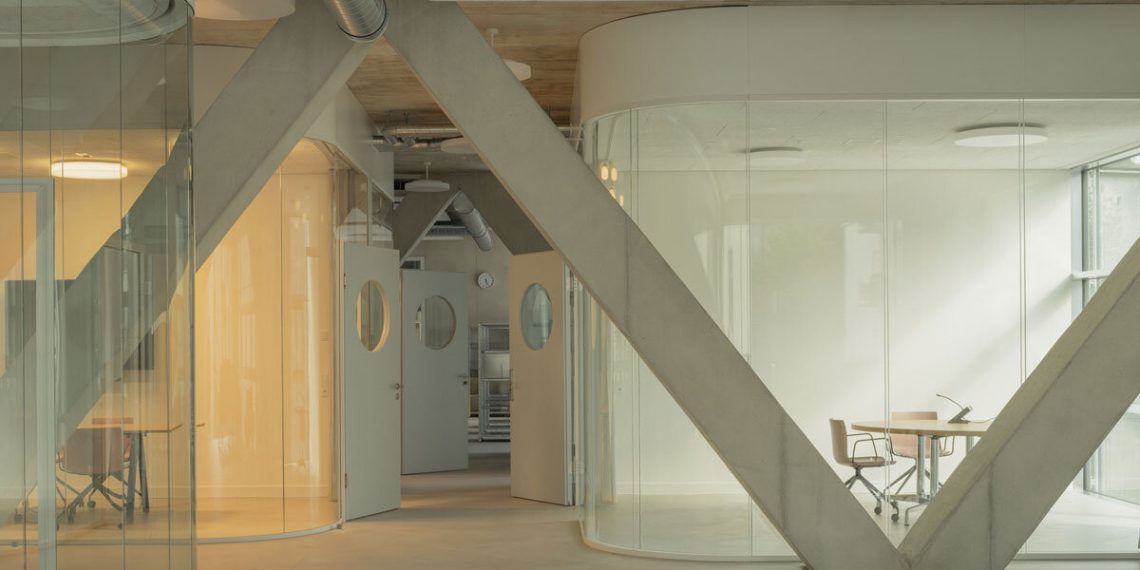 The concrete construction of the TRUSS framework varieties the vocational college in Zurich