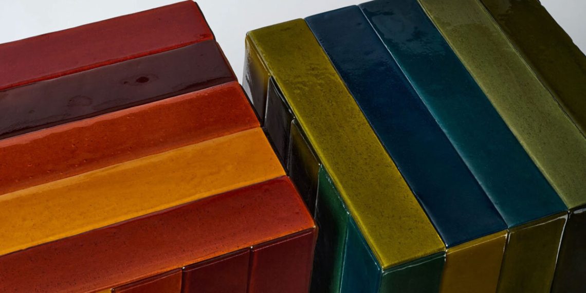 So coloured by us+ explores the potential of pure microalge colours