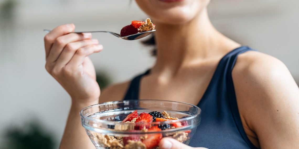 Dietitian reveals easy breakfast options to America’s fiber scarcity