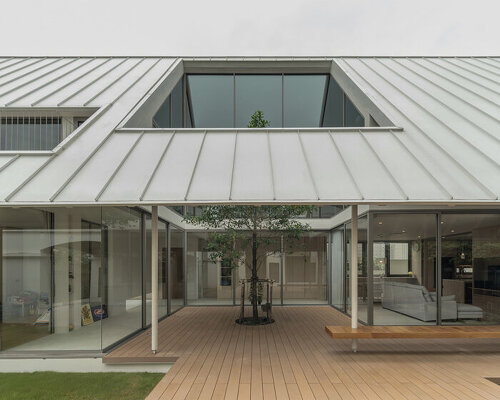 Bhoon+ House in Bangkok Features Central Planted Courtyard