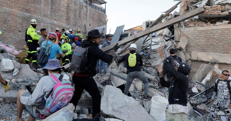 Colombia wakes up in a state of national emergency with cities on red alert: 224 dead and rescue tasks against the clock
